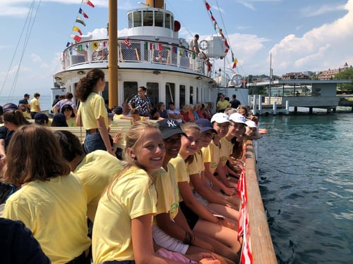 https://imagedelivery.net/MvAo_D3s9gUte9MaPXkmyw/brillantmont-french-english-program-young-learners-lausanne/BM Summer boat trip.jpg/coursedetailxgallery