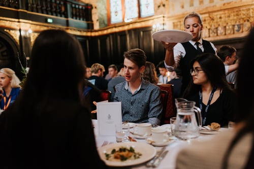 https://imagedelivery.net/MvAo_D3s9gUte9MaPXkmyw/cambridge-immerse-pre-college-international-relations-program-cambridge-university/Immerse Education Formal Dinner Social.jpg/coursedetailxgallery