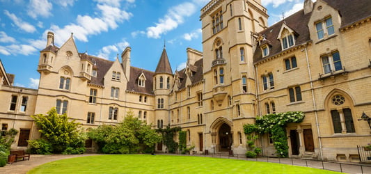 Immerse Pre College International Relations Program for Juniors at Oxford University